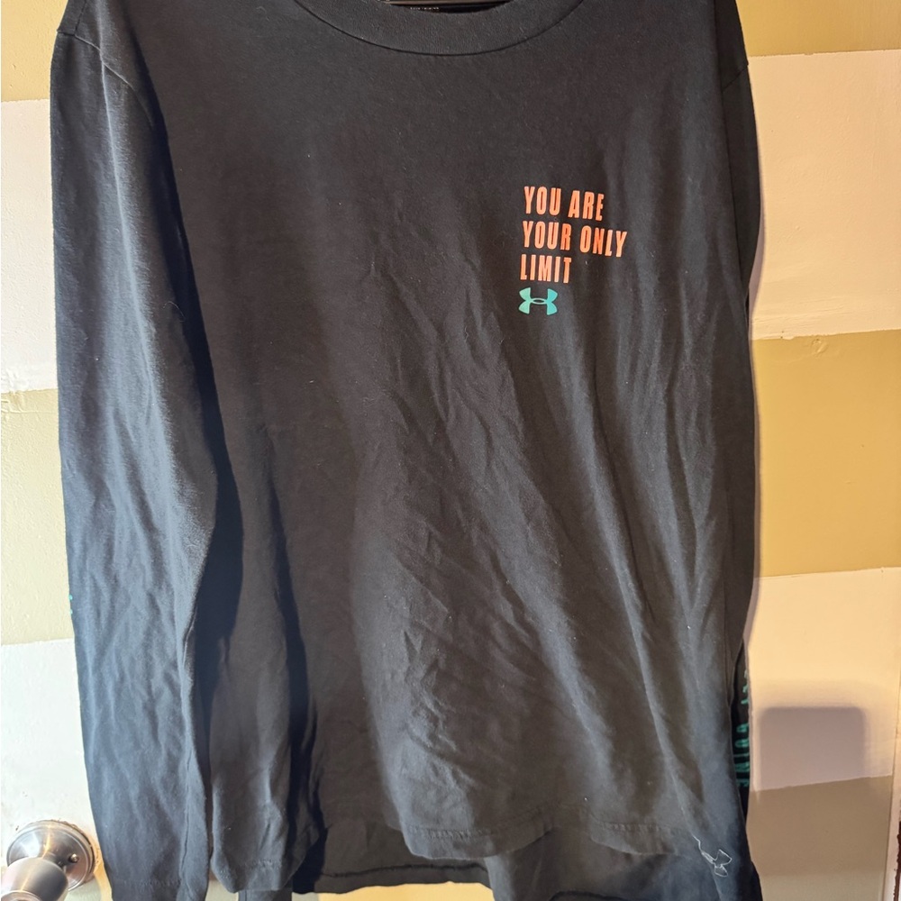 Under Armour Black HeatGear Long Sleeve Shirt